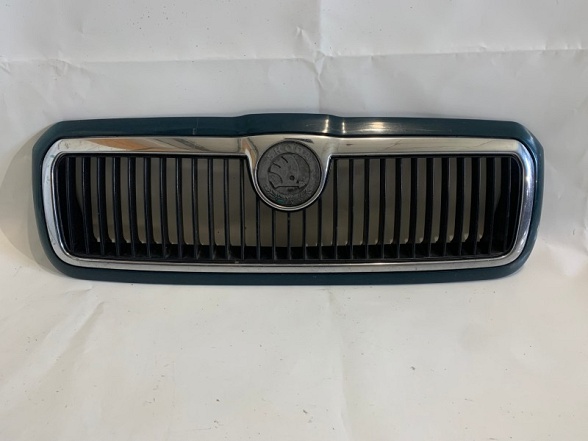 Maska chladiče Škoda Octavia 1