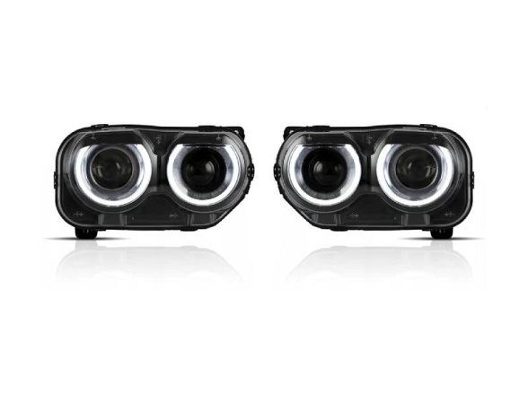 Světlo přední L+P Dodge Challenger 2015+ LED