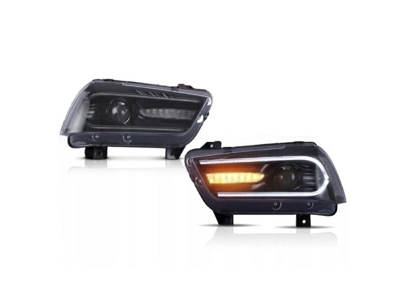 Světlo přední L+P Dodge Charger 2011-2014 LED