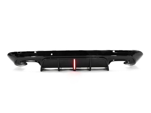 VÝPRODEJ Difuzor zadního nárazníku Dodge Challenger 2015+ LED