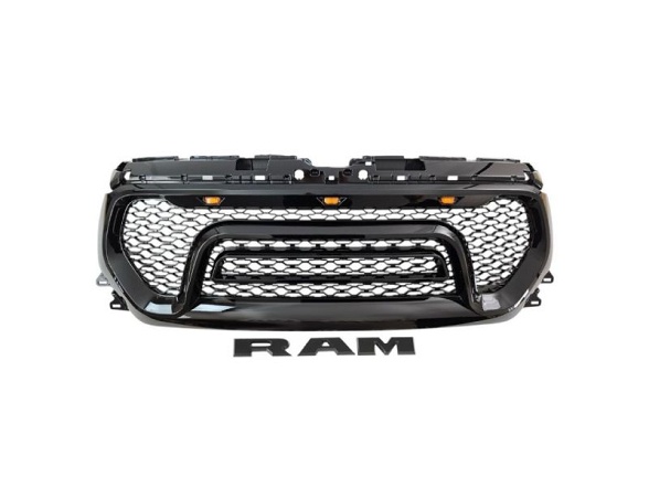 Maska chladiče REBEL Style Dodge RAM 1500 2019+ Lesklá
